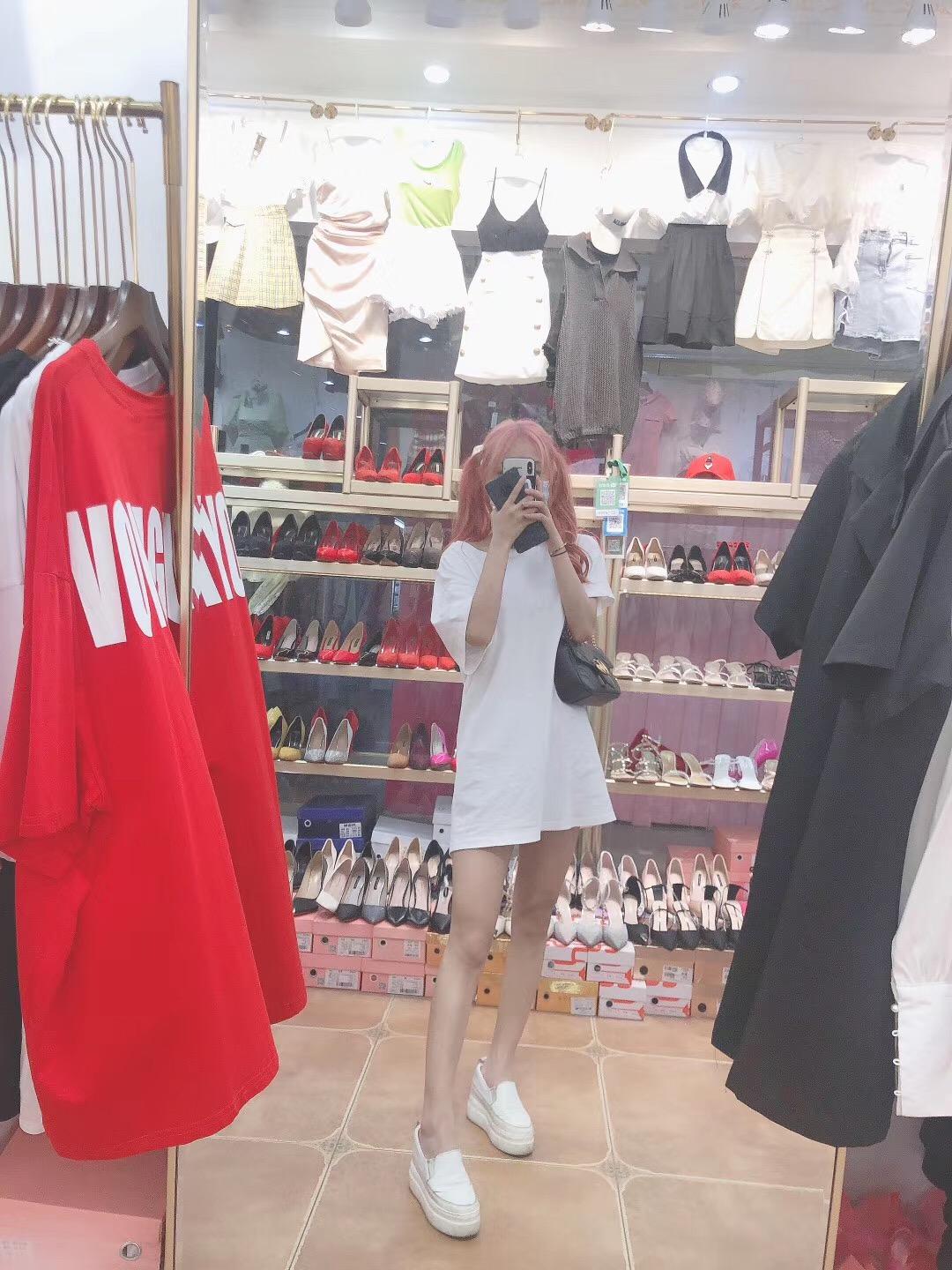 和Cosplay动漫小妹儿一起高潮